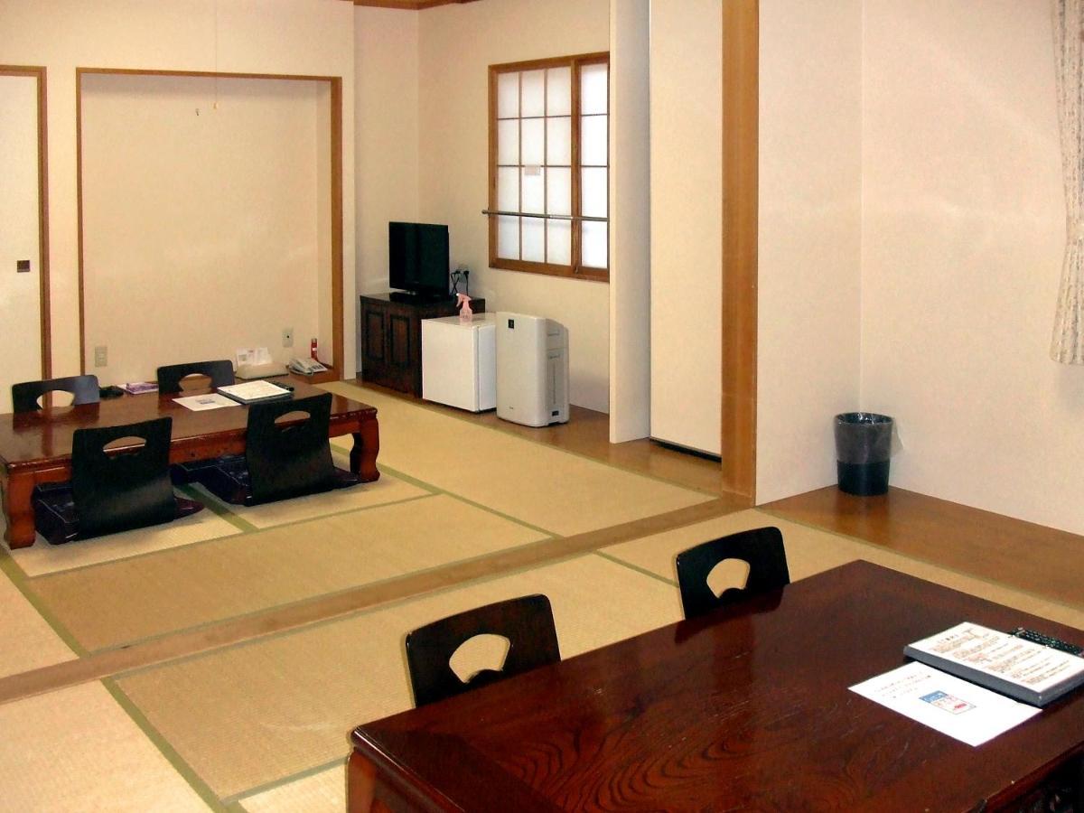 Hotel Kobushi No Yu Atsuma Exteriér fotografie